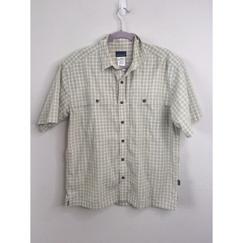 Patagonia Plaid Short Sleeve Button Down Shirt Men's M Organic Cotton Outdoor